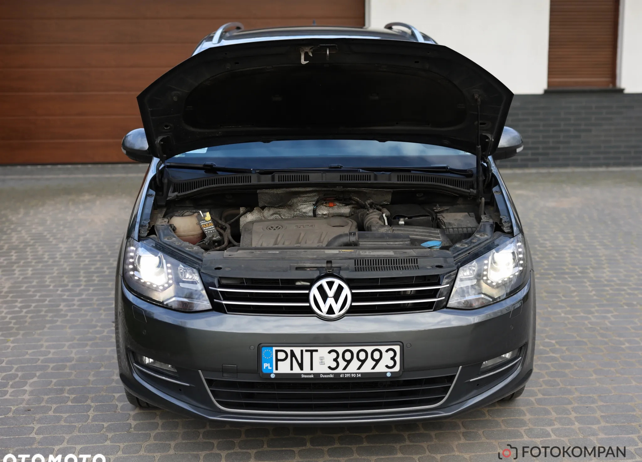 Volkswagen Sharan cena 57500 przebieg: 262418, rok produkcji 2014 z Jaworzno małe 781